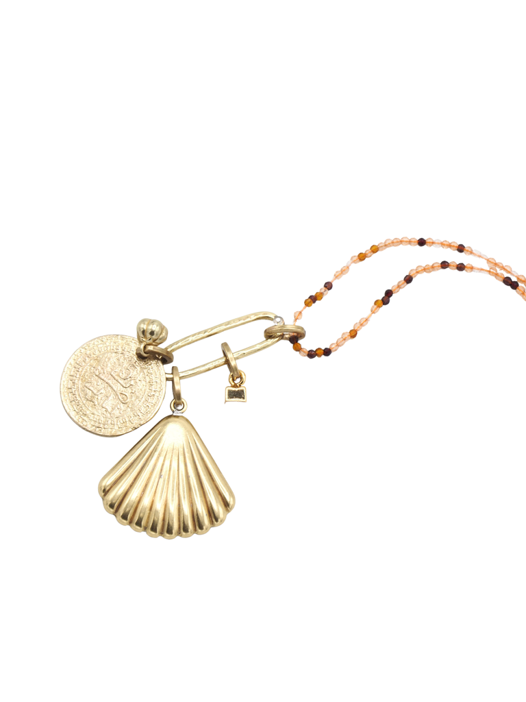 CLAM NECKLACE