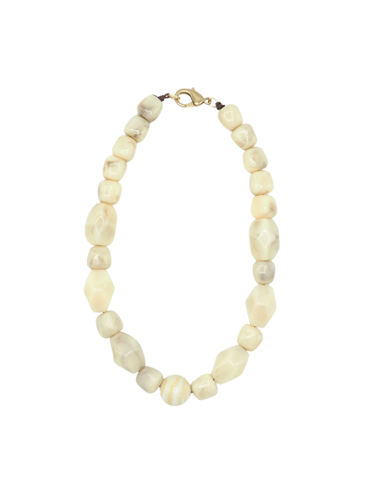 CREMA NECKLACE