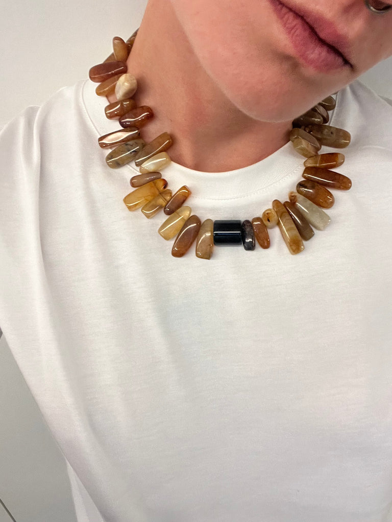 ORANGE TUBE NECKLACE