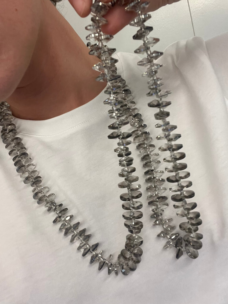 BRILLI NECKLACE - LIGHT GREY