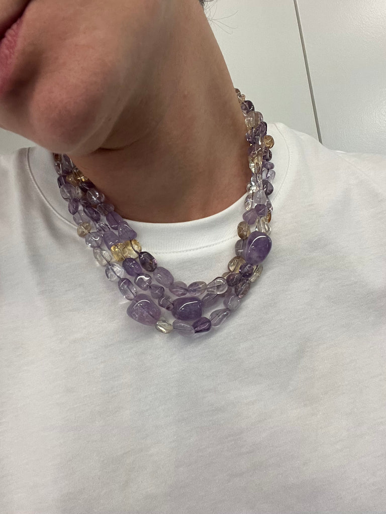 LAVANDA NECKLACE