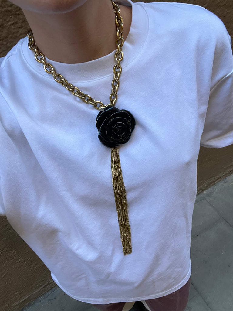 NECKLACE CORSAGE