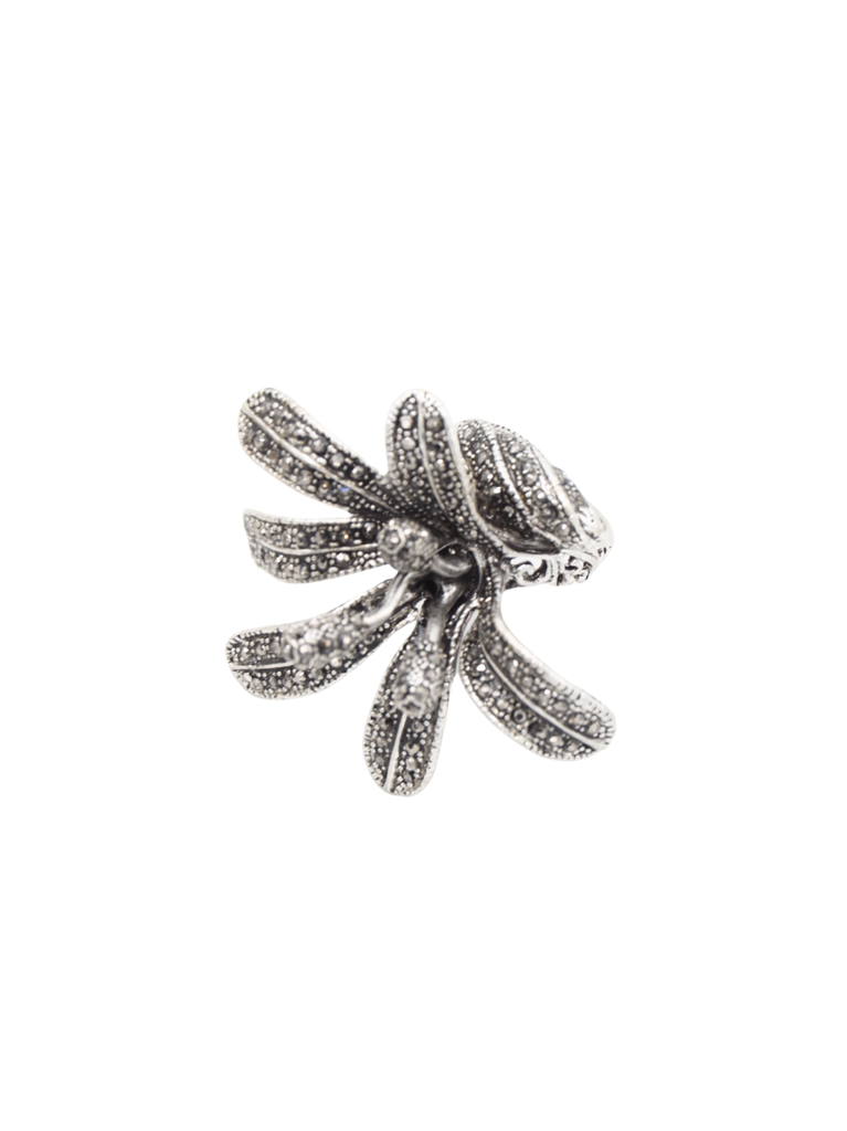 LILY RING