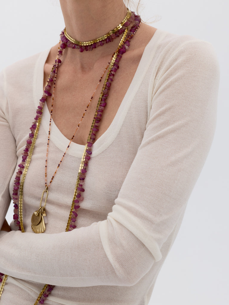 CLAM NECKLACE