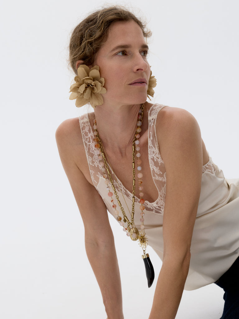 NUEZ NECKLACE