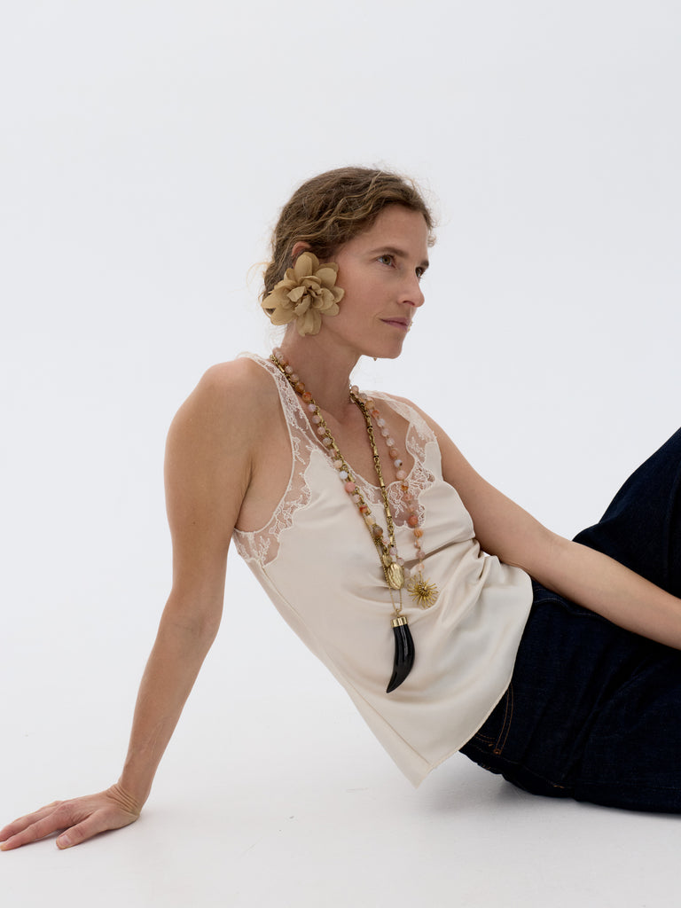 NUEZ NECKLACE
