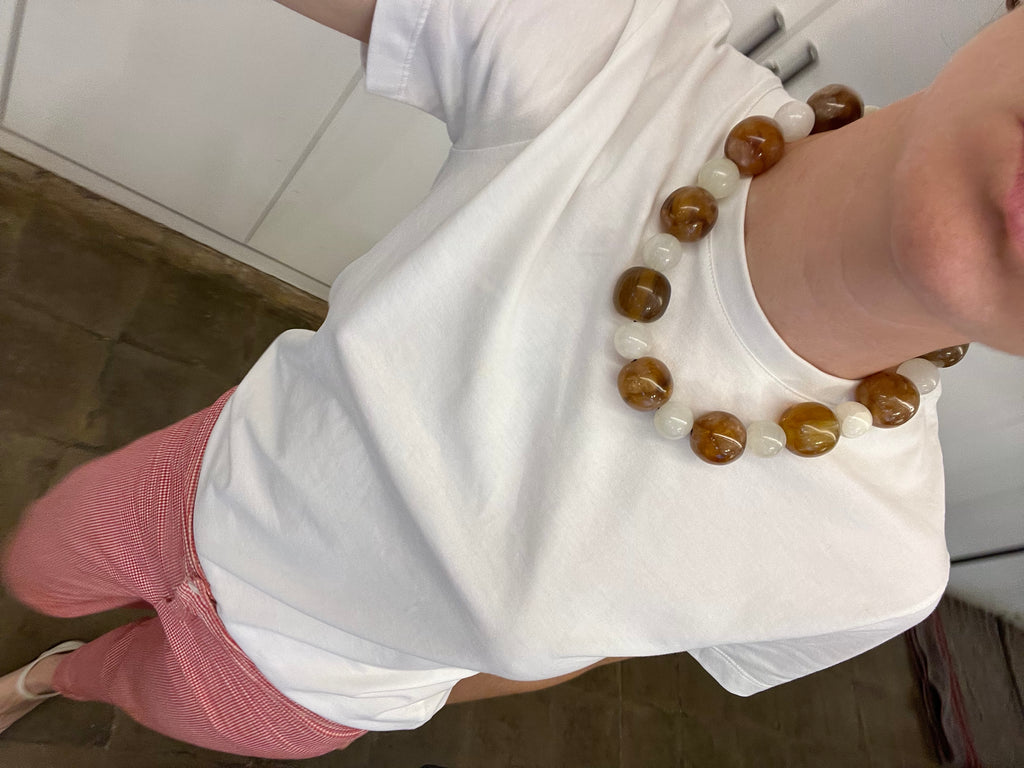 BICOLOR RESIN NECKLACE