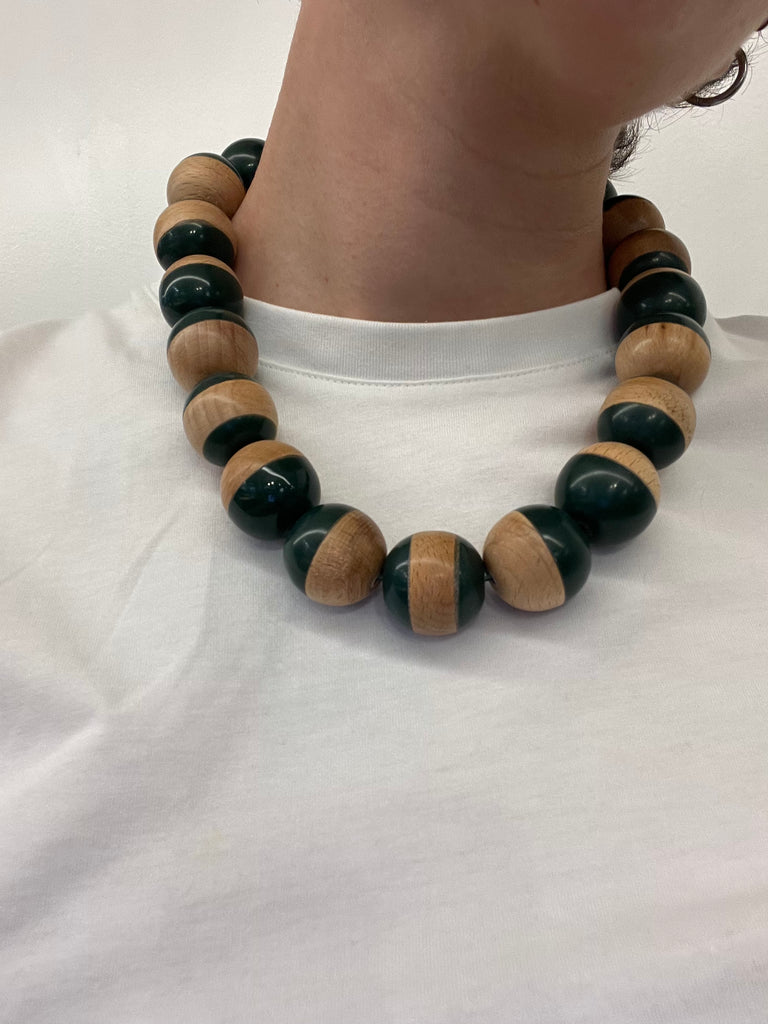 ECLIPSE NECKLACE