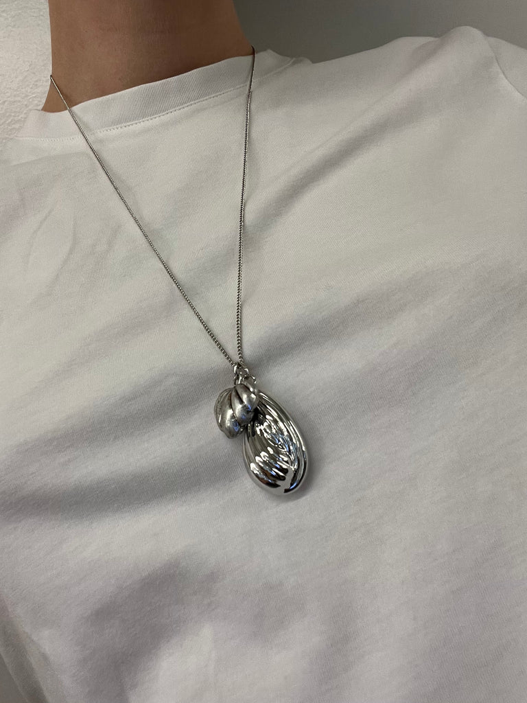 BROTE NECKLACE