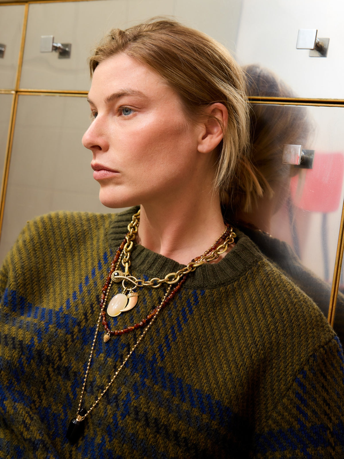 LE PARFUM NECKLACE